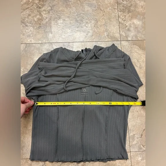 🍁Like New CIDER Ribbed Cropped Long Sleeve - Picture 4 of 9